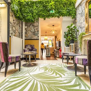 Young And Happy Latin Quarter By Hiphophostels Hostal París